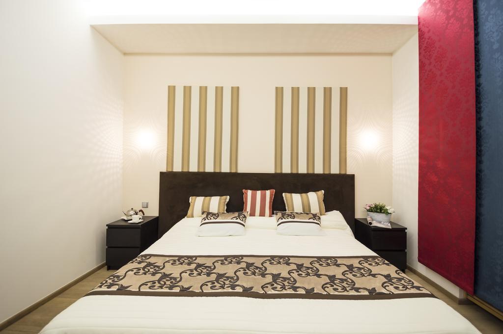 Luxury Apartments Pricna Прага Екстер'єр фото