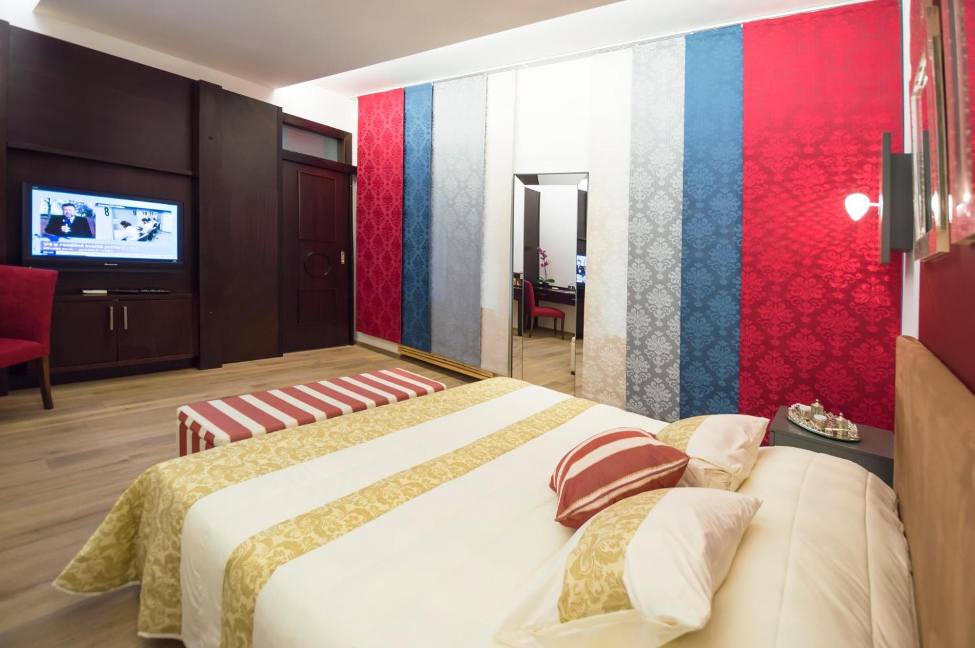 Luxury Apartments Pricna Прага Екстер'єр фото
